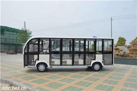  利凯士得18座封闭观光车